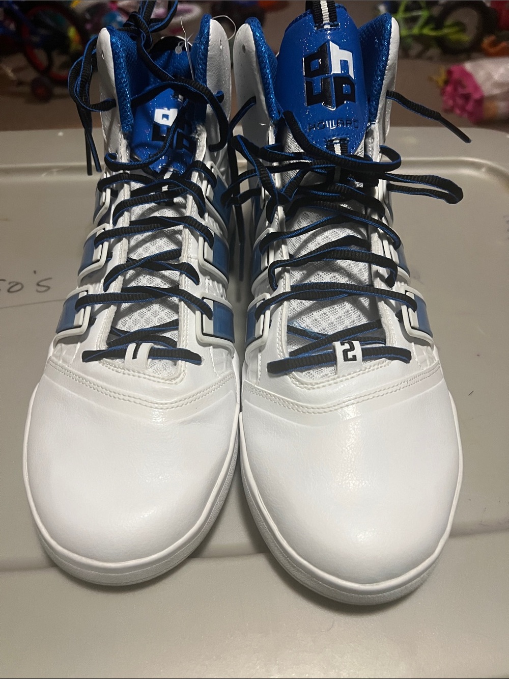 Mens basketball shoes from some of the top 50 - Picture 2 of 7